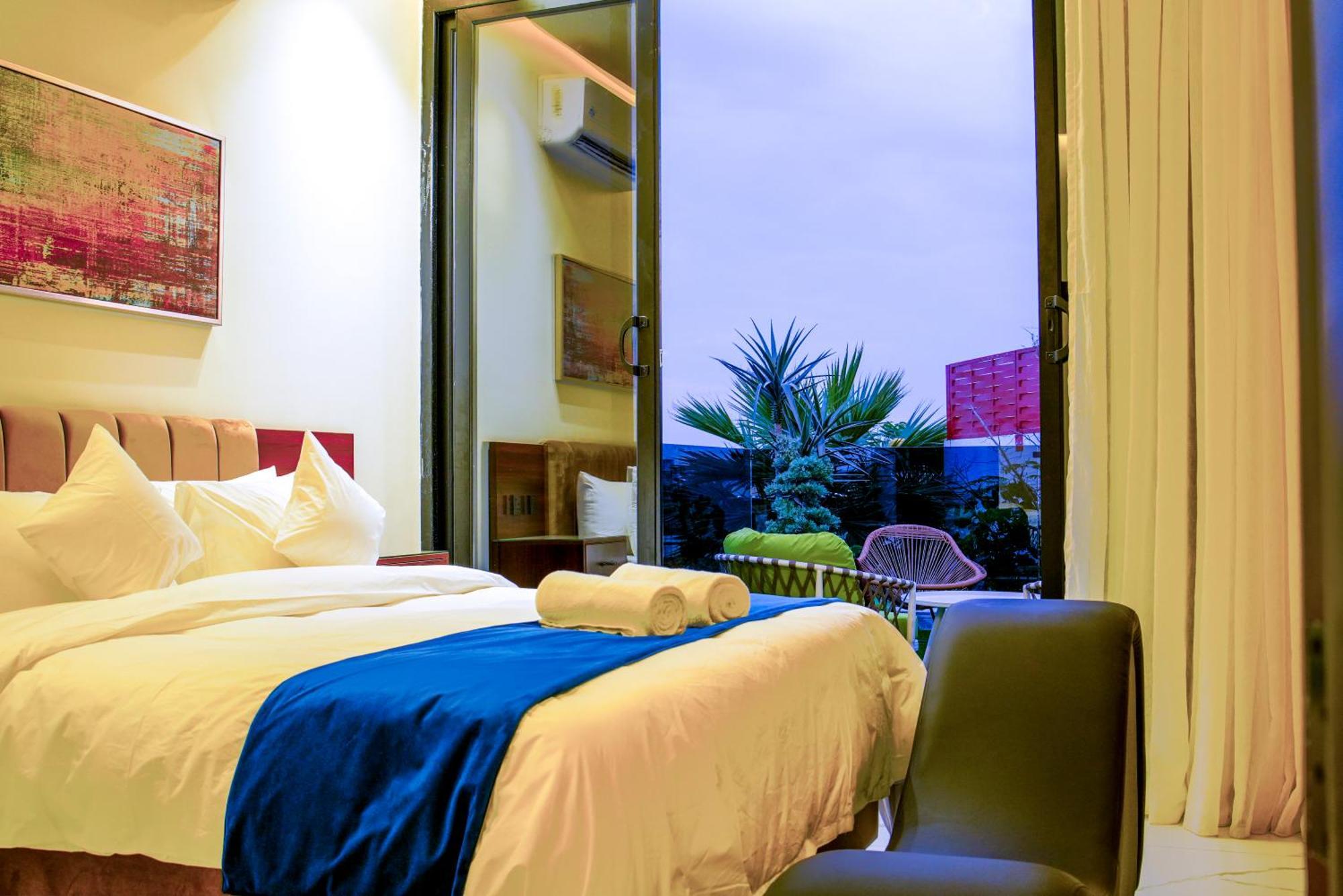 The Land Resort Ar Riyad Esterno foto